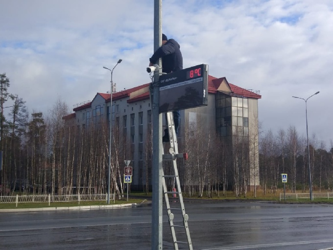 В Когалыме остановки общественного транспорта оборудуют видеонаблюдением