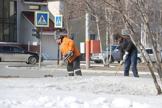 Когалымчане вышли на субботник!