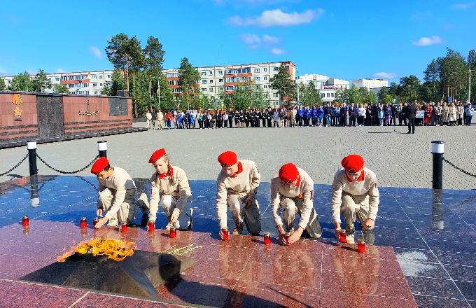 Вчера в Парке Победы прошло мероприятие, посвященное Дню солидарности борьбы с терроризмом